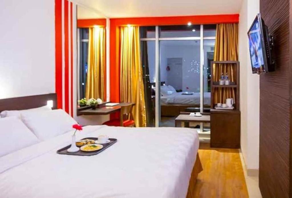 Redstar Hotel Jakarta Exterior photo